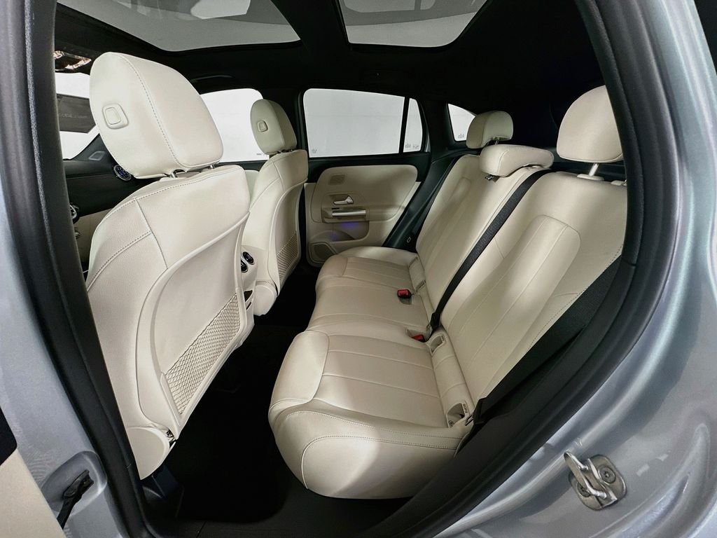 Used 2026 Silver Mercedes-Benz GLA 250 image 24