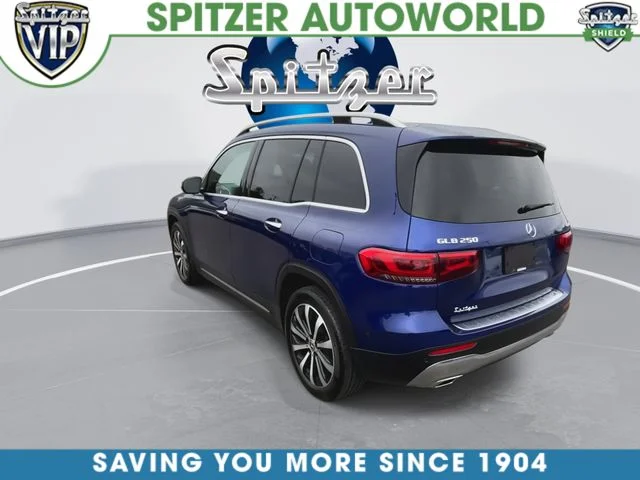 Used 2020  Mercedes-Benz GLB 250 image 7
