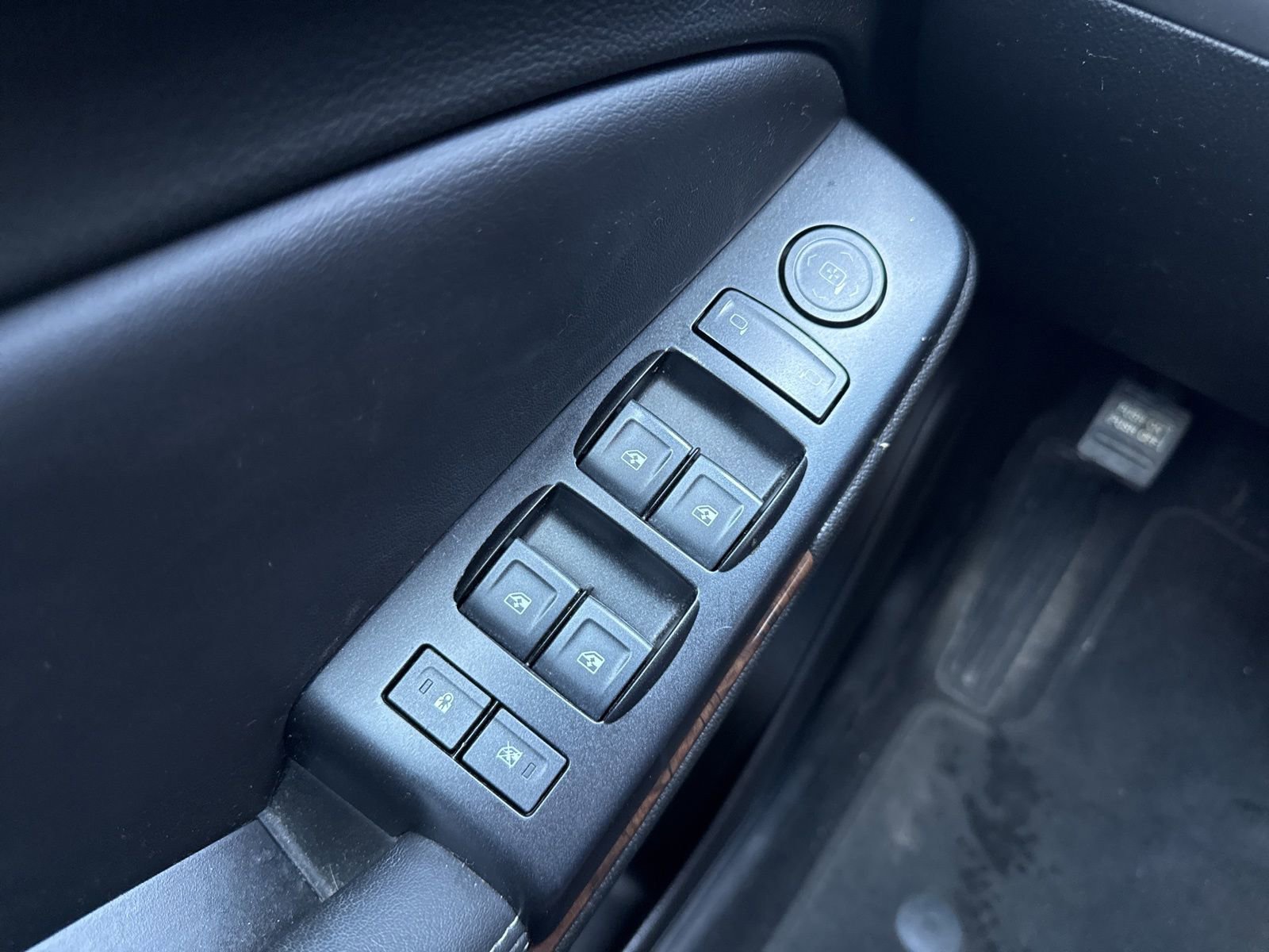 2019 Chevrolet Tahoe LS - Photo 37