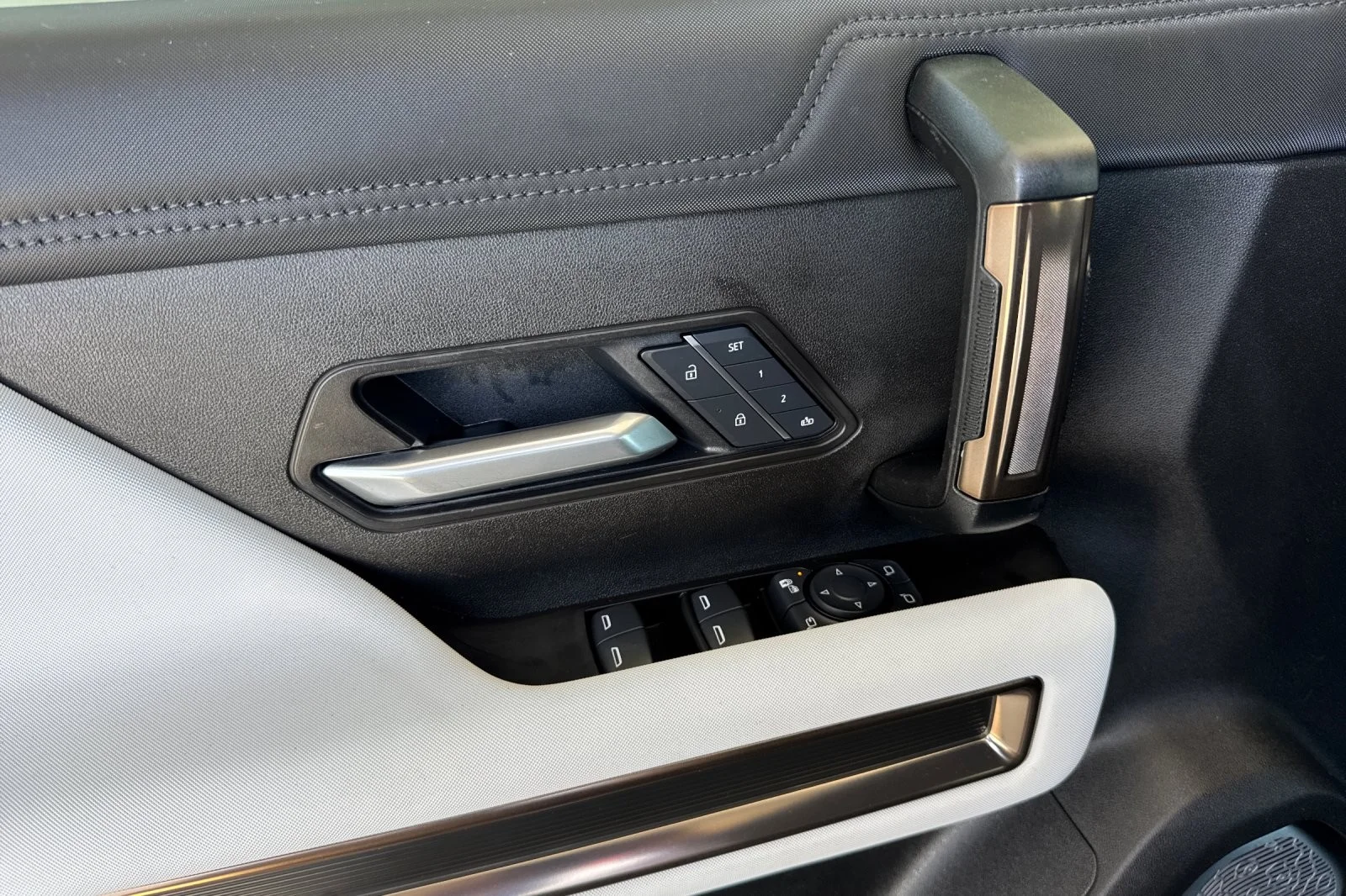 Used 2025 Void Black GMC 3X image 10