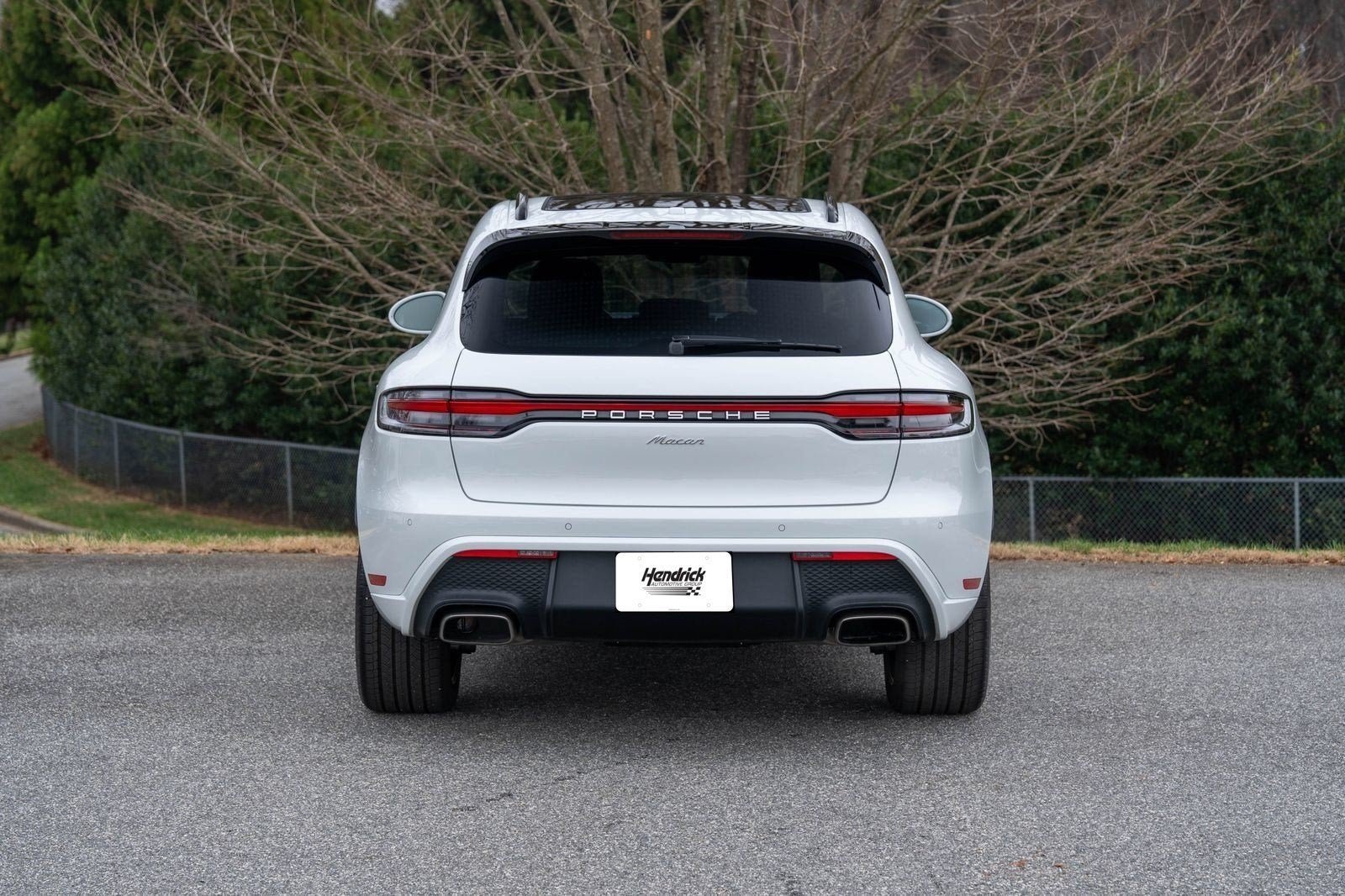 Used 2025 White Porsche Base image 7