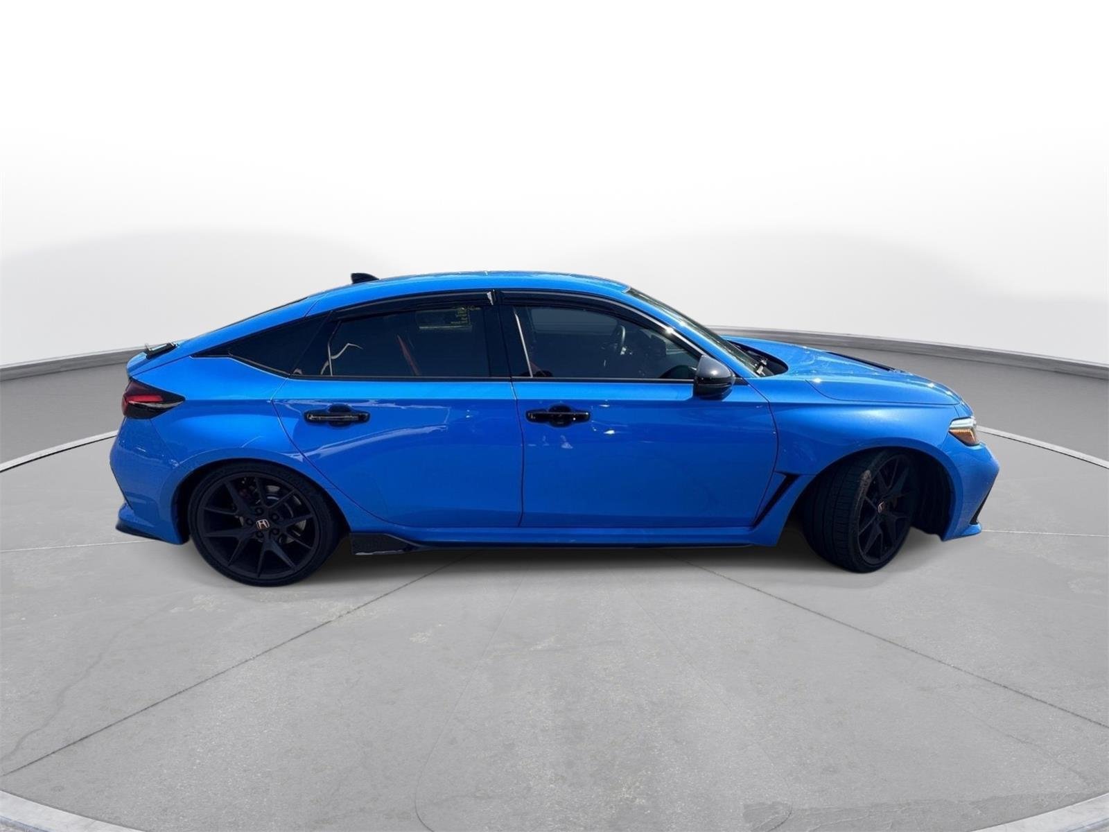 Used 2024 Boost Blue Pearl Honda Type R image 5