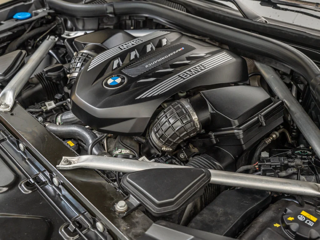 Used 2020 Black Sapphire Metallic BMW M50i image 53