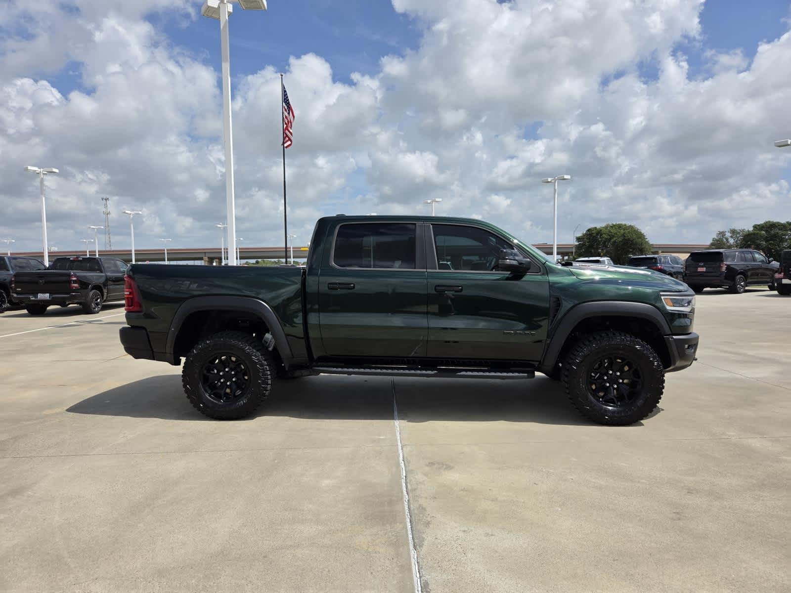 New 2026 Serrano Green Metallic Ram RHO image 6