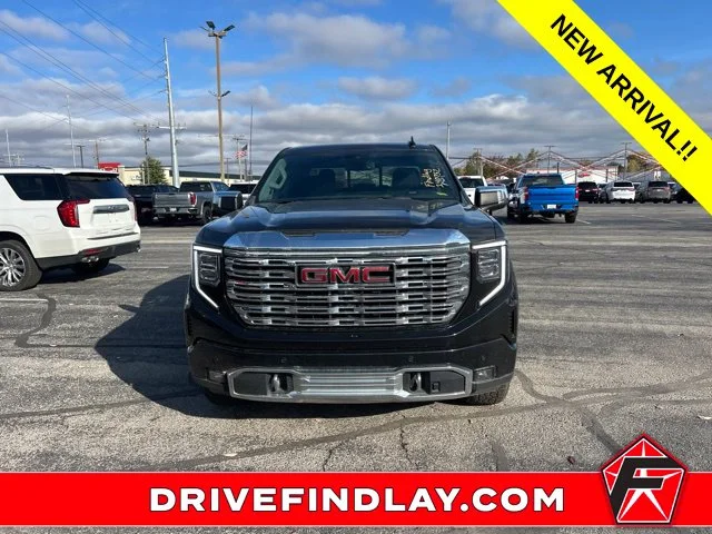 Used 2024 Black GMC Denali image 3