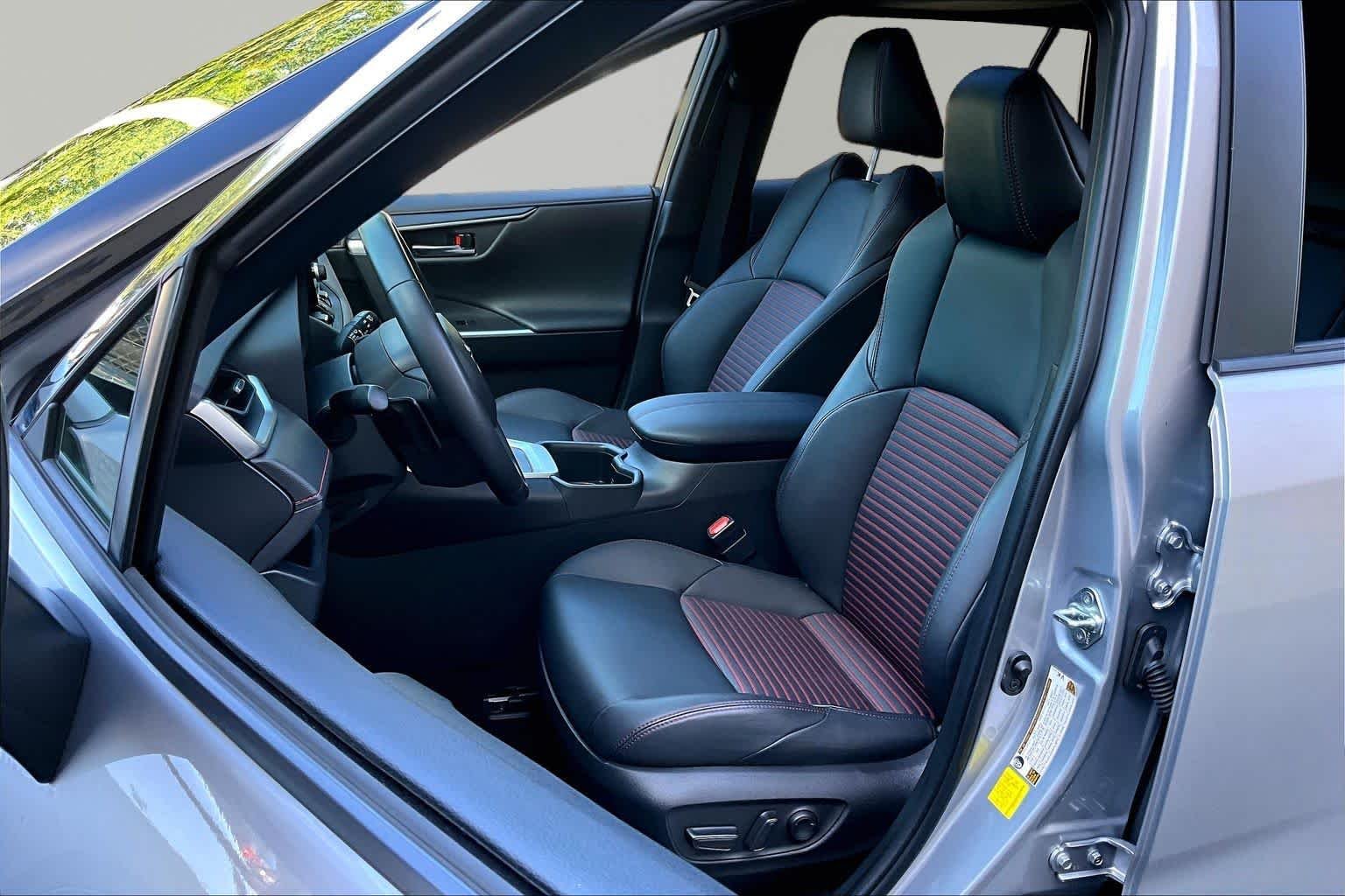Used 2023 Silver Sky Metallic/Midnight Black Metallic Toyota XSE image 8