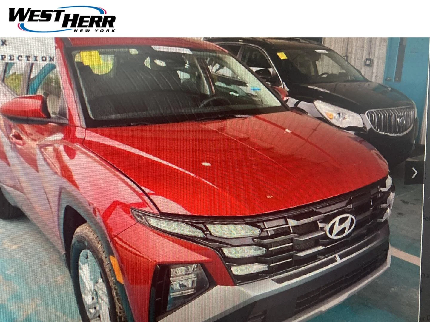 Used 2025 Ultimate Red Hyundai SE image 1