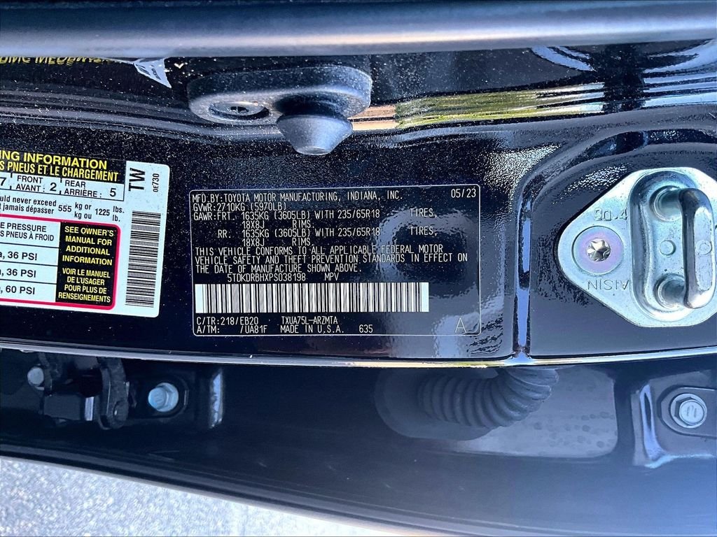 Used 2023 Black Toyota XLE image 9