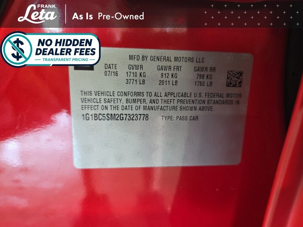 Used 2016 Red Hot Chevrolet  image 27