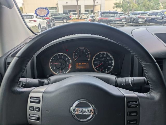 Used 2008 White Nissan SE image 27