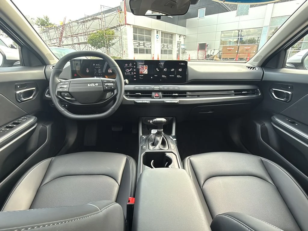 New 2026 White Kia EX image 9