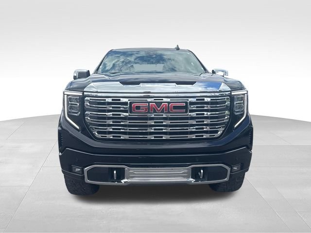 Used 2022 Black GMC Denali image 8