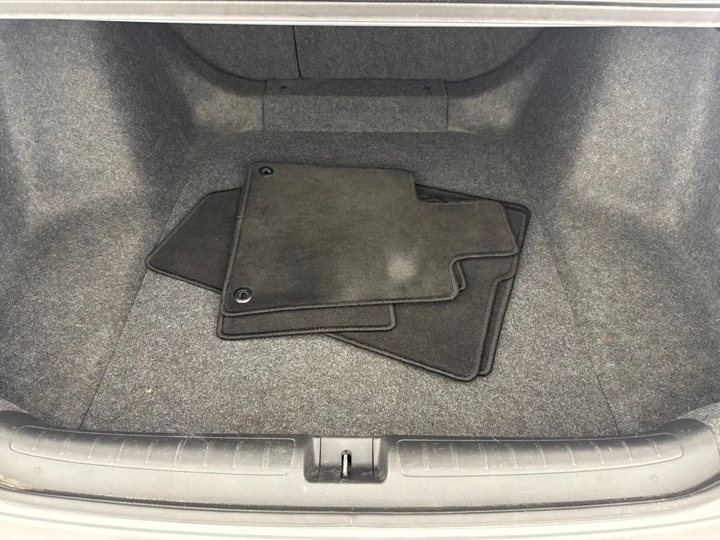 2019 Honda Accord EX - Photo 32