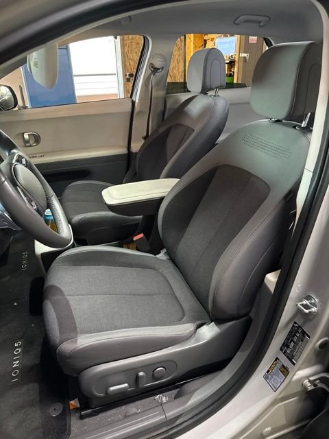 Certified Used 2024 Gray Hyundai SEL image 5
