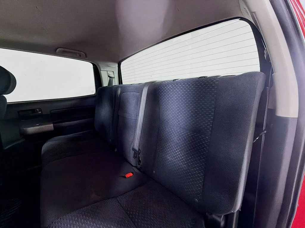 Used 2009 Red Toyota SR5 image 19