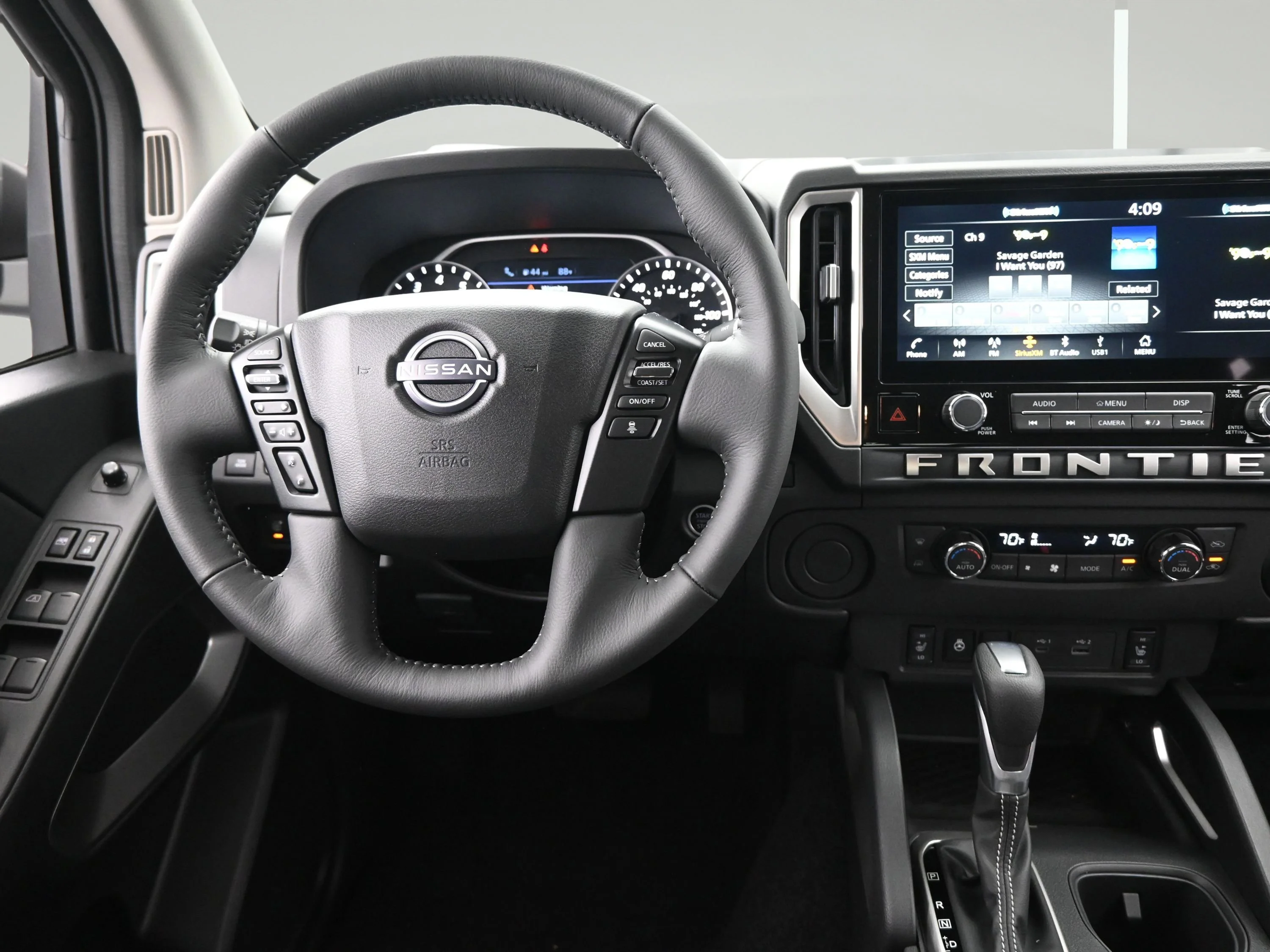 Certified Used 2025 Glacier White Nissan SV image 12