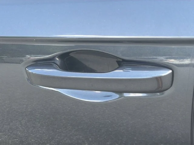 Used 2024  Honda Touring image 41