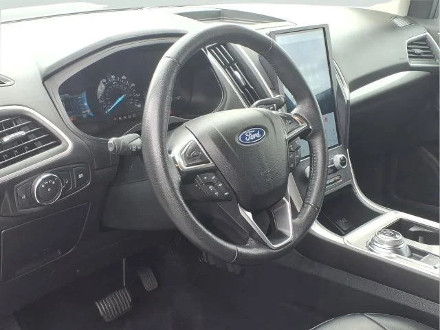 Used 2023 White Ford SEL image 13