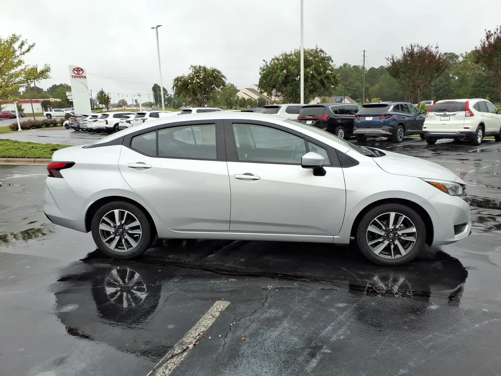 Used 2025 Brilliant Silver Metallic Nissan SV image 8