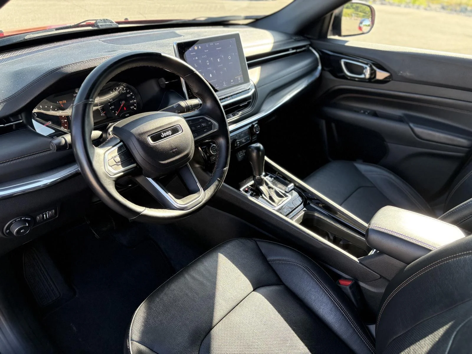 Used 2022 Redline Pearlcoat Jeep (RED) Edition image 10