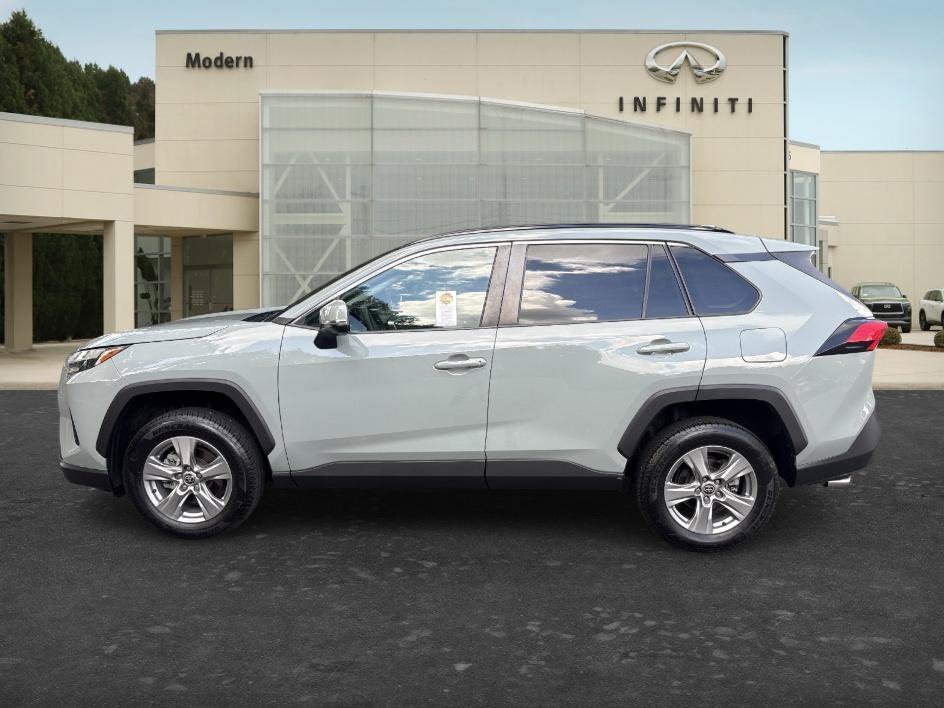 Used 2022 Lunar Rock Toyota XLE image 7