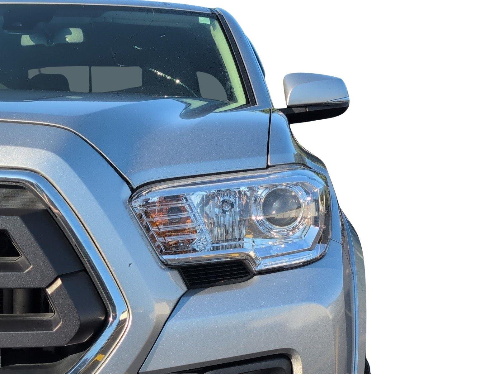Used 2022 Celestial Silver Metallic Toyota SR5 V6 image 13