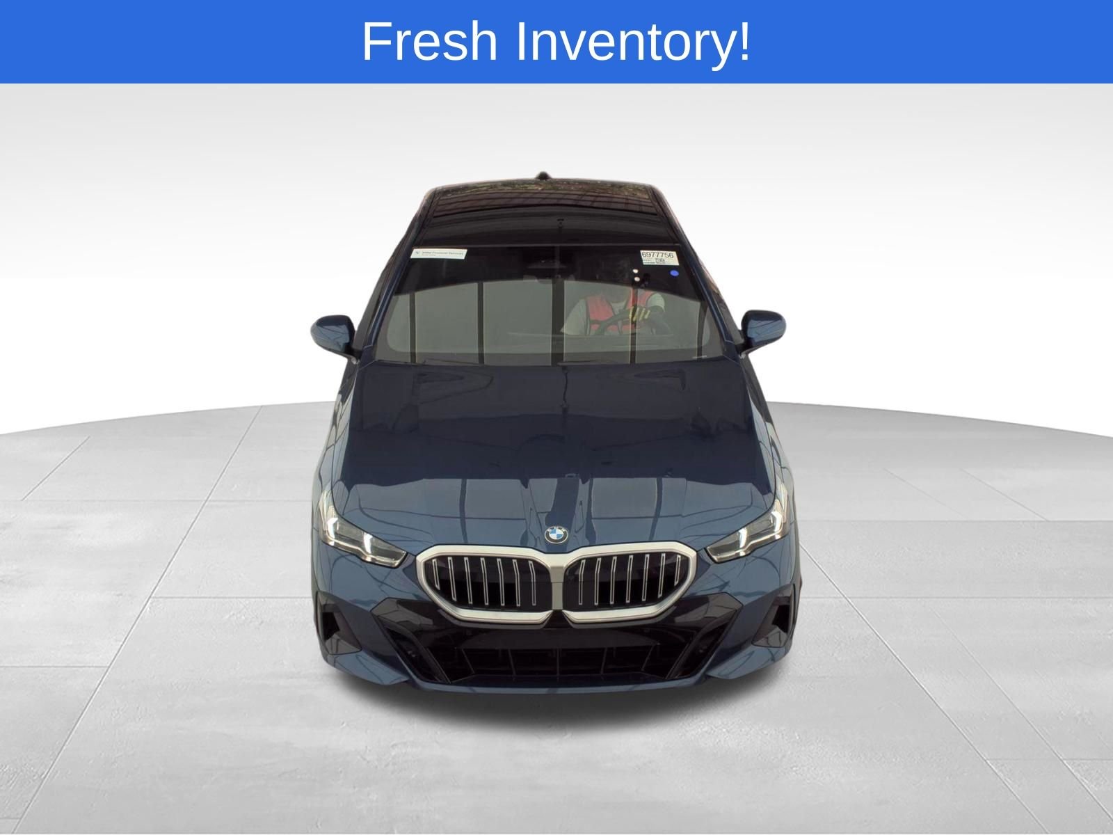 Certified Used 2026 Phytonic Blue Metallic BMW 540i xDrive image 2