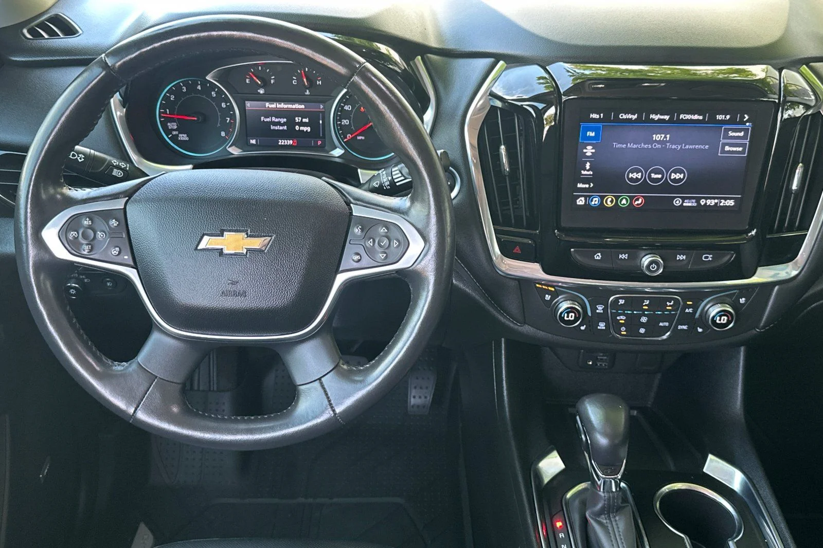 Used 2021 Beige Chevrolet High Country image 13