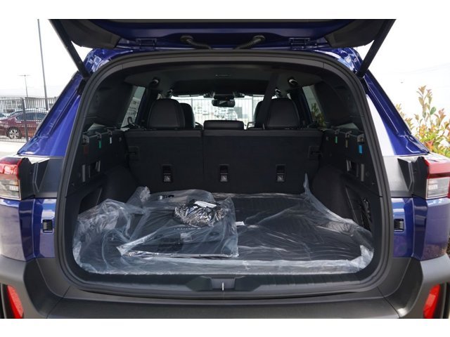 New 2026 SAPPHIRE BLUE PEARL Subaru Premium image 11