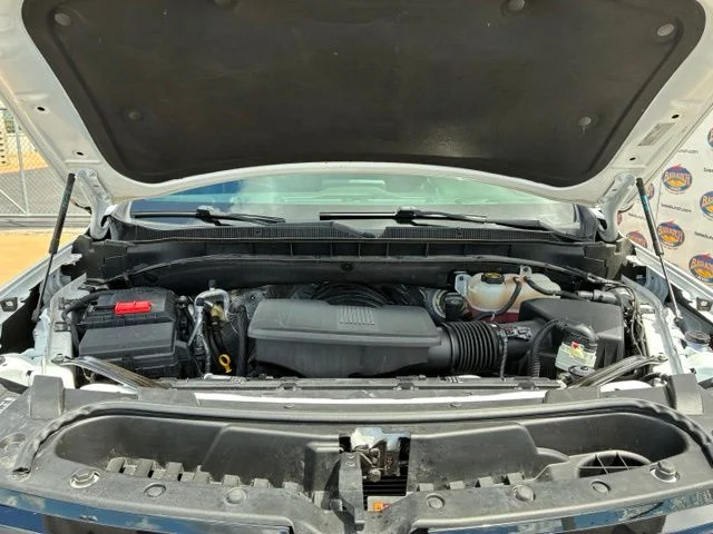 Used 2023 Summit White Chevrolet Z71 image 17