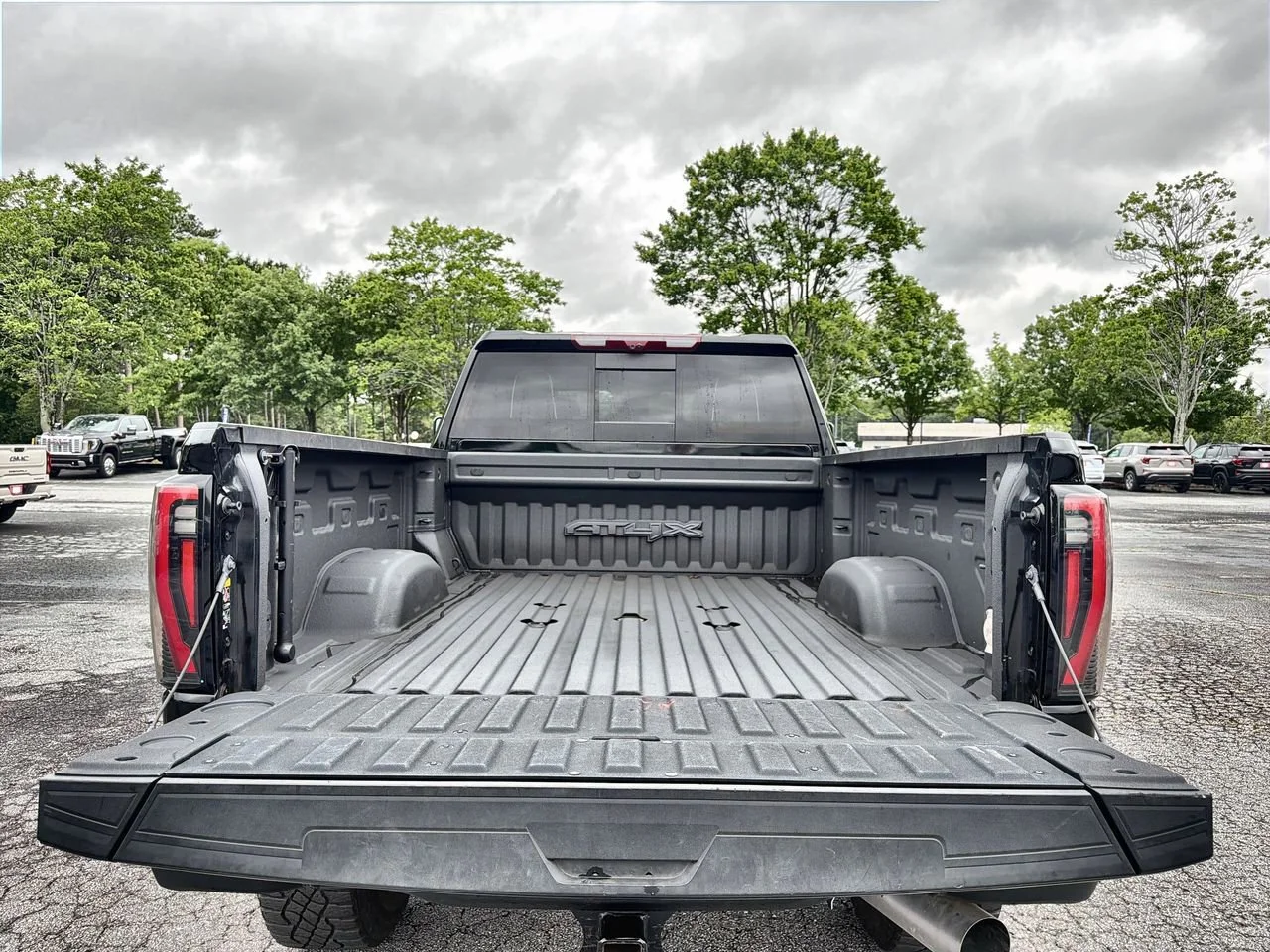 Used 2024 Onyx Black GMC AT4X image 21