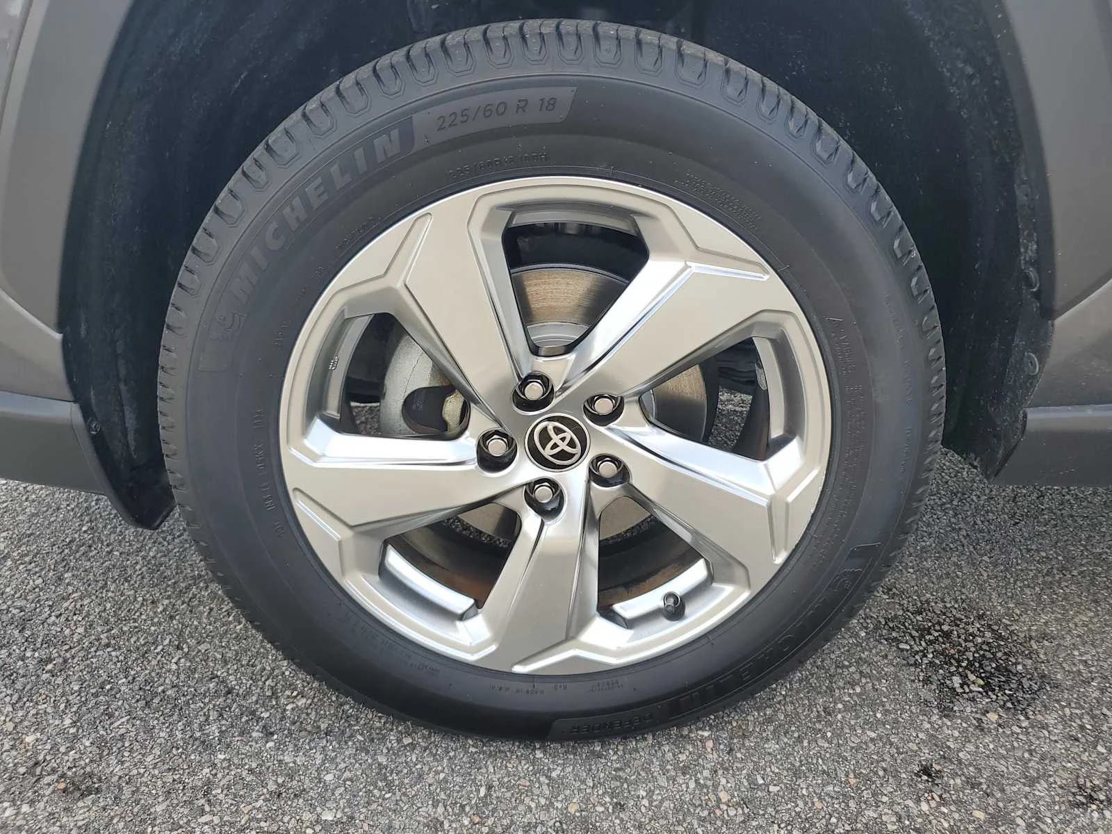 Used 2021 Gray Toyota Hybrid LE image 14