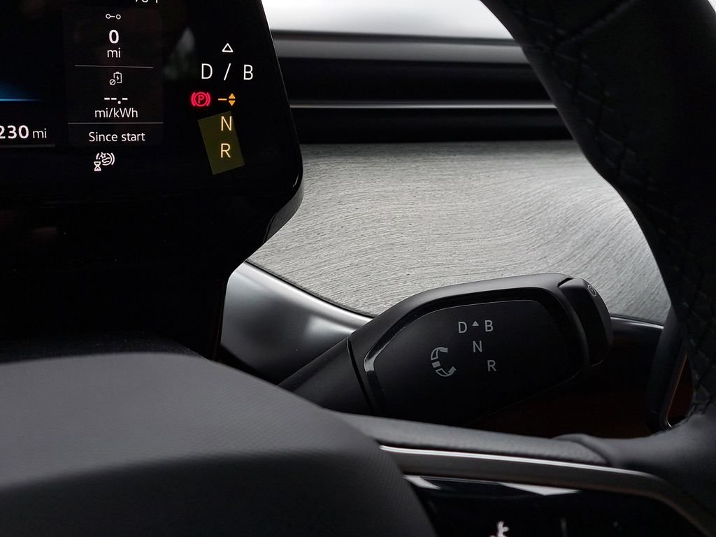 New 2025 Silver Volkswagen Pro S image 30