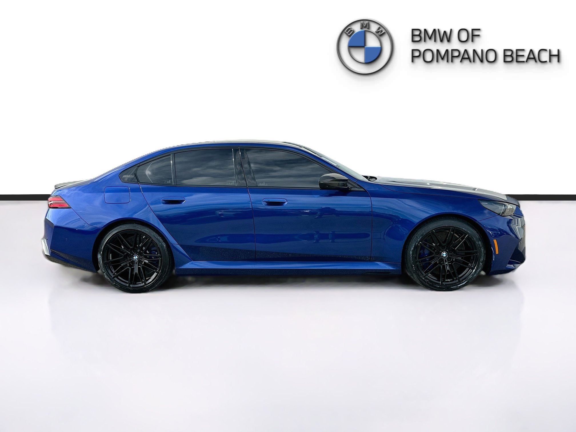 Used 2025 Marina Bay Blue Metallic BMW Base image 8