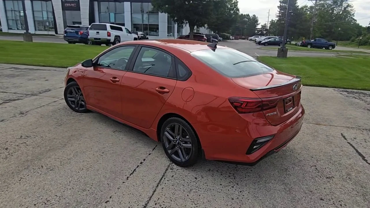Used 2021 Orange Kia GT-Line image 7