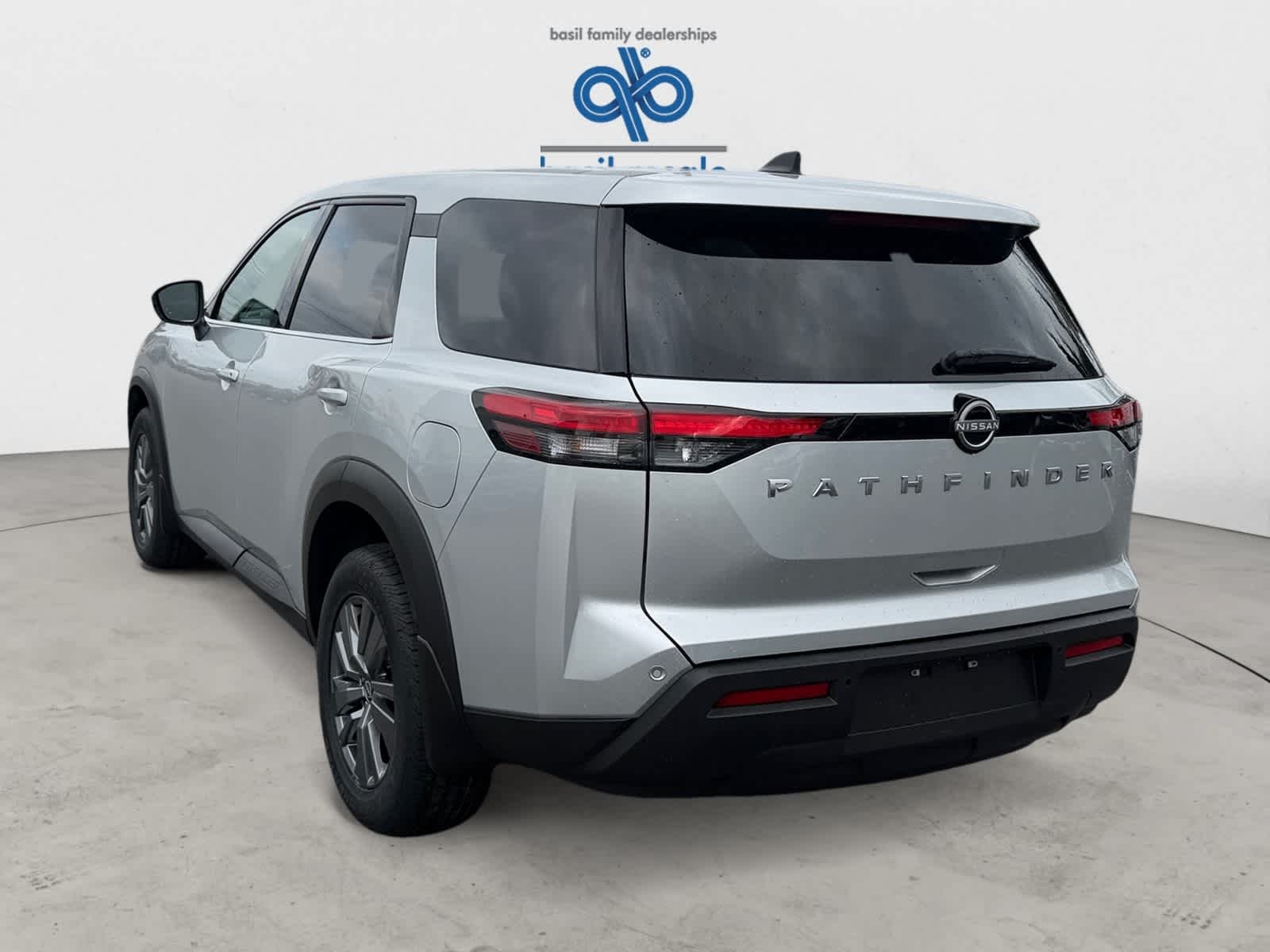 Used 2024 Brilliant Silver Metallic Nissan S image 4