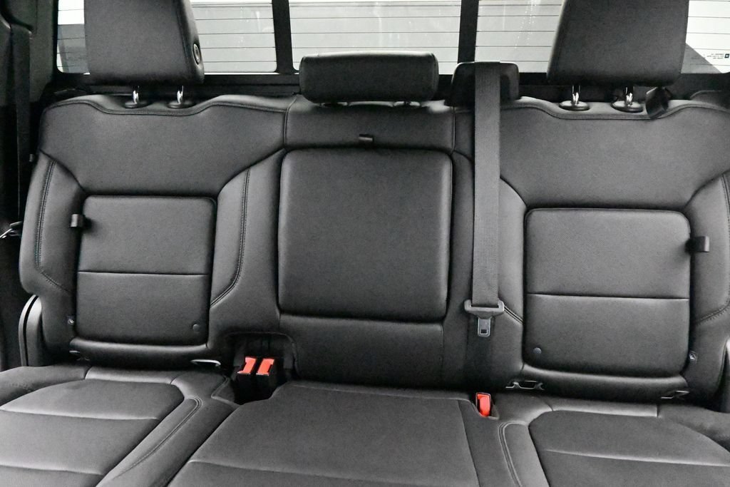 Used 2022 Summit White Chevrolet LTZ image 19