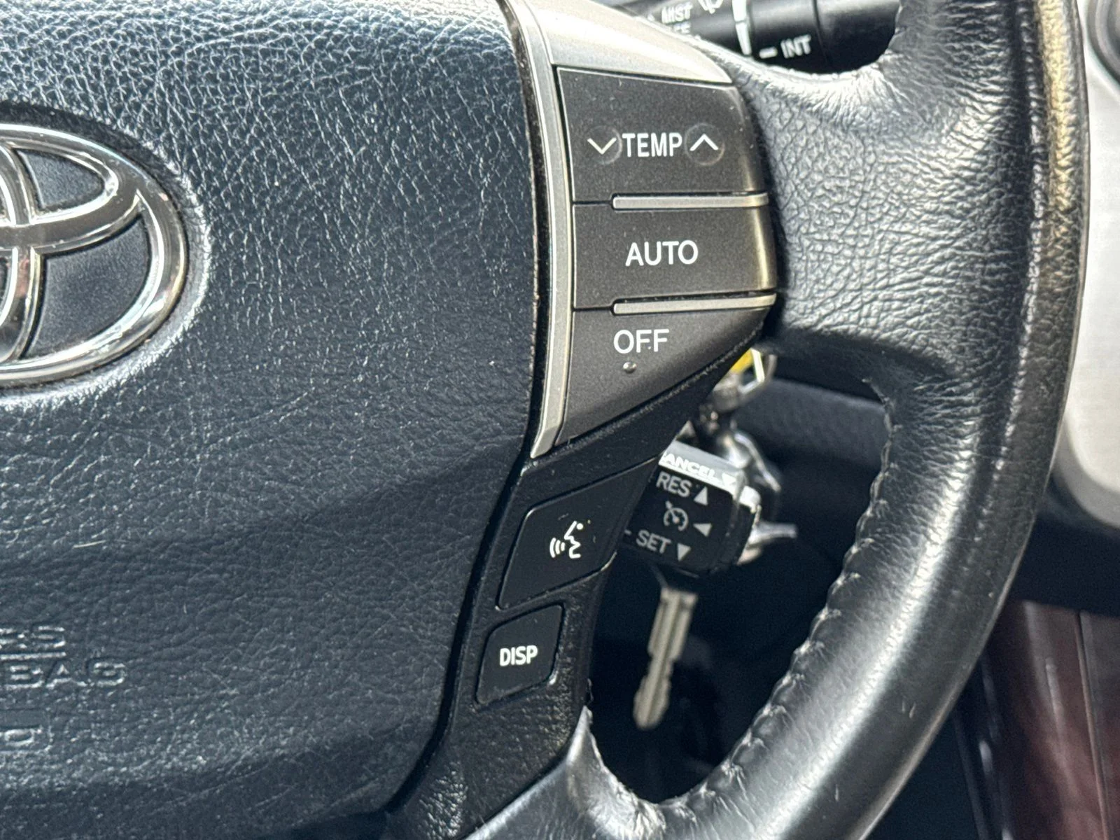 Used 2012 Silver Toyota Base image 18