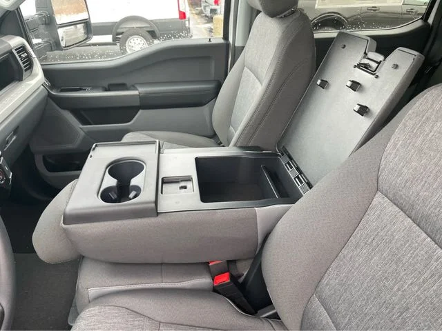New 2026 Oxford White Ford F-350® XL image 27
