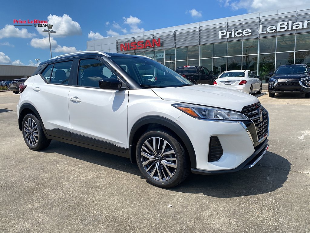 2024 Nissan Kicks 1.6 SV's photo