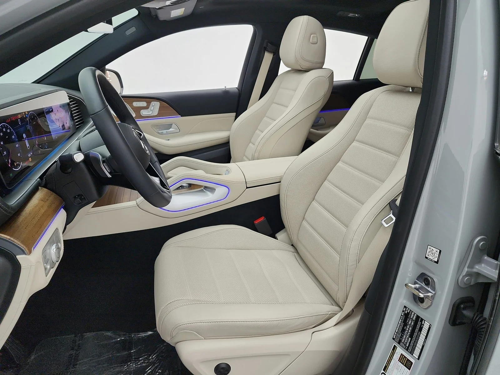 Certified Used 2025 MANUFAKTUR Alpine Grey Mercedes-Benz GLE 450 4MATIC® Coupe image 14