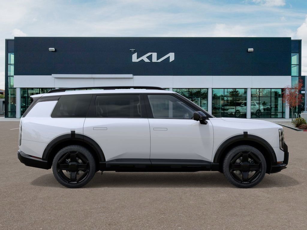 New 2027 White Kia X-Line SX-Prestige image 7