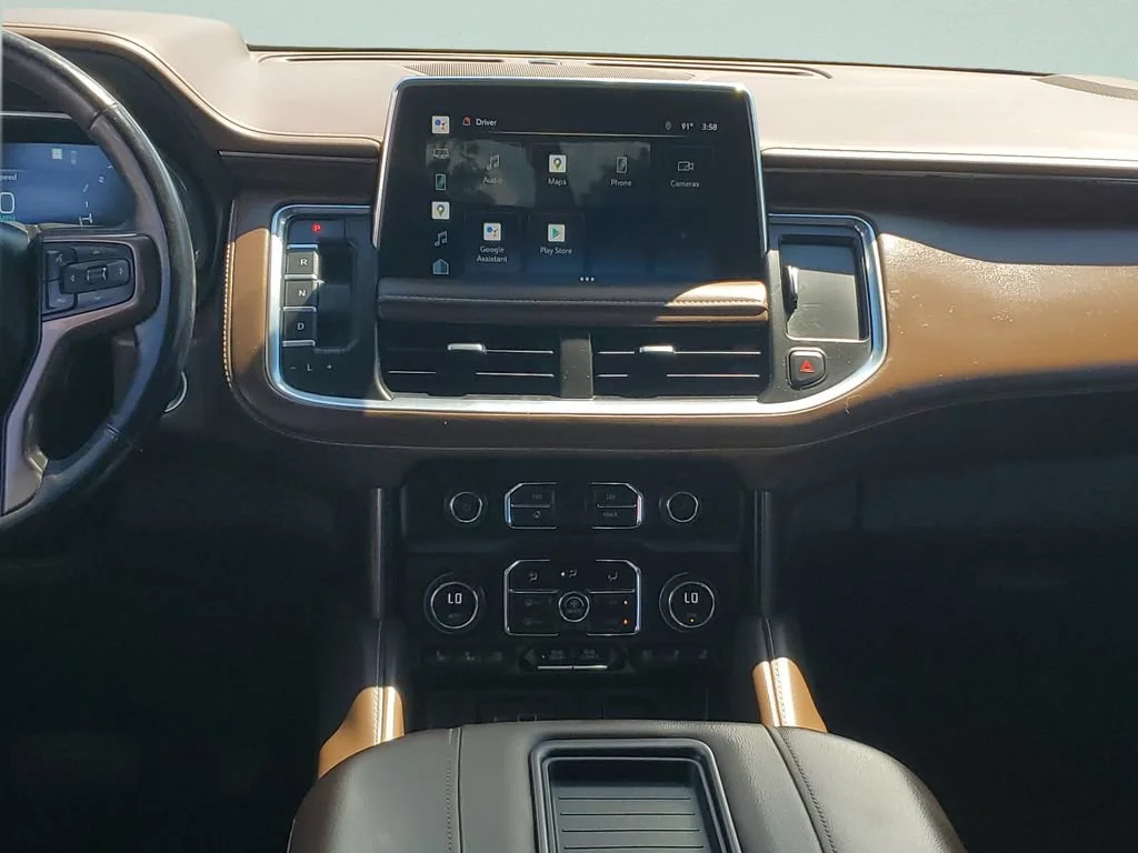 Used 2022 EMPIRE BEIGE METALLIC Chevrolet High Country image 18