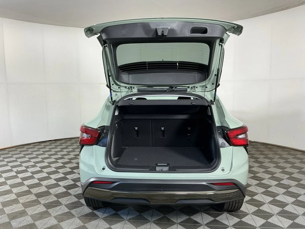 New 2026 Green Chevrolet ACTIV image 8