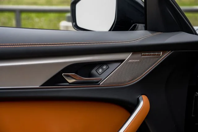 2026 Jaguar F-Pace R-Dynamic S - Photo 51