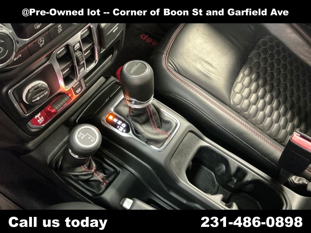 Used 2022 Green Jeep Rubicon image 25