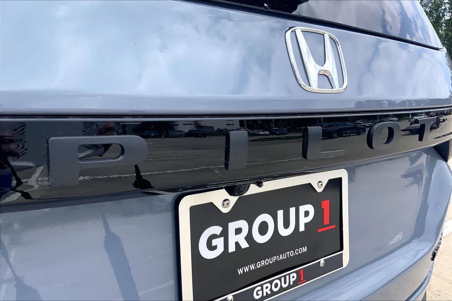 New 2026 Sonic Gray Pearl Honda 2WD Sport image 15