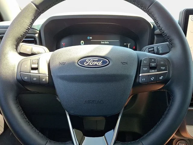 New 2026 Azure Gray Metallic Tri-Coat Ford XLT image 13