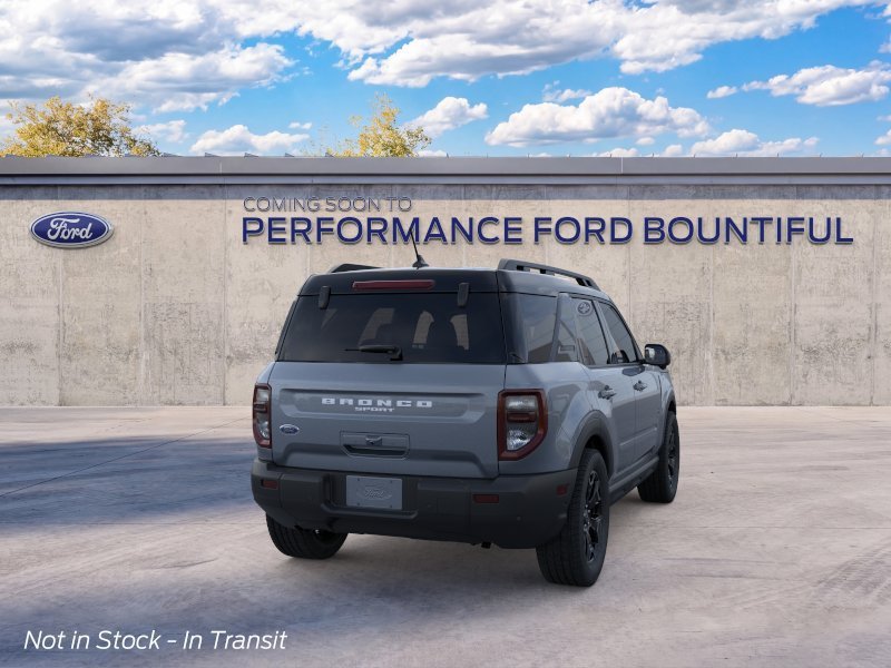 New 2026 Azure Gray Metallic Tri-Coat Ford Outer Banks image 9
