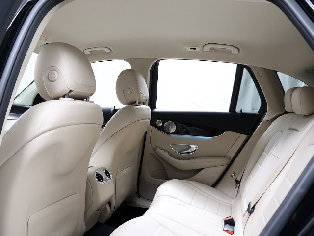 Used 2017 Black Mercedes-Benz GLC 300 image 13